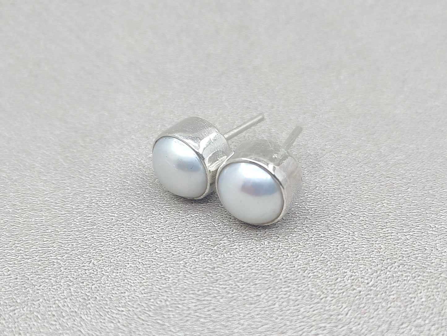 Pearl Earring, Sterling Silver Pearl Earring, Birthstone Earring, Zodiac Earring, Round Pearl Studs, Soliatire Jewelry, Silver Women Jewelry