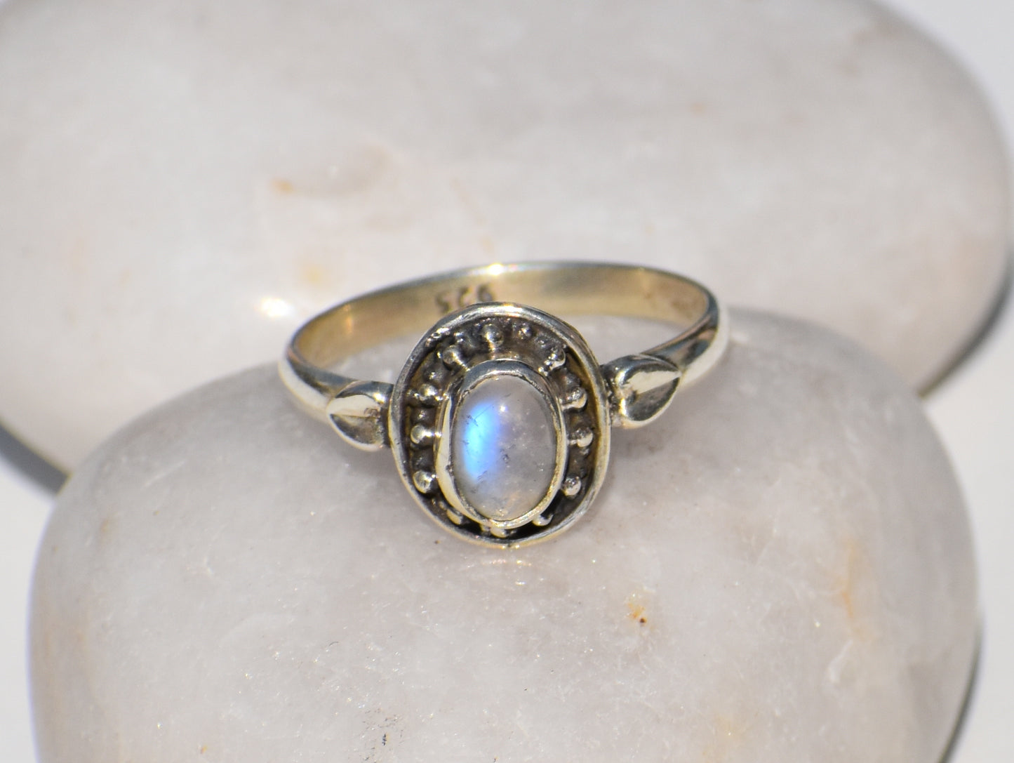 Natural Moonstone, Moon Ring, Sterling Silver Ring, Rainbow Moonstone, Oval Gemstone, Statement Ring, Wedding Ring, Promise Ring, Gift Her