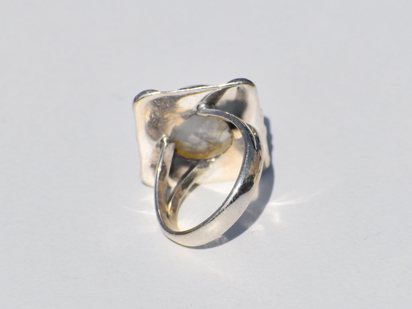 Rainbow Moonstone Ring, Birthstone Ring, Round Gemstone, Statement Ring, Women's Jewelry, Boho Ring, Vintage Ring, Gift For Her, Silver Ring