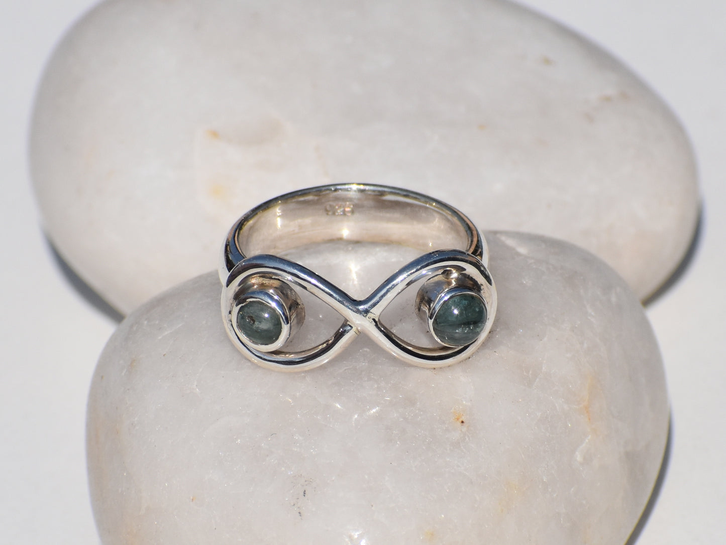 Infinity Labradorite Ring, Double Labradorite Ring, Natural Labradorite, Healing Ring, Solitaire Ring, 925 Solid Silver Ring, Geometric Ring