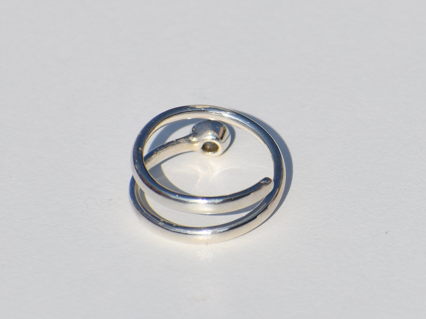 Natural Labradorite Spiral Ring, Open Ring, Solid Silver Ring, Round labradorite, Healing Ring, Birthstone Ring, Zodiac Ring, Statement Ring