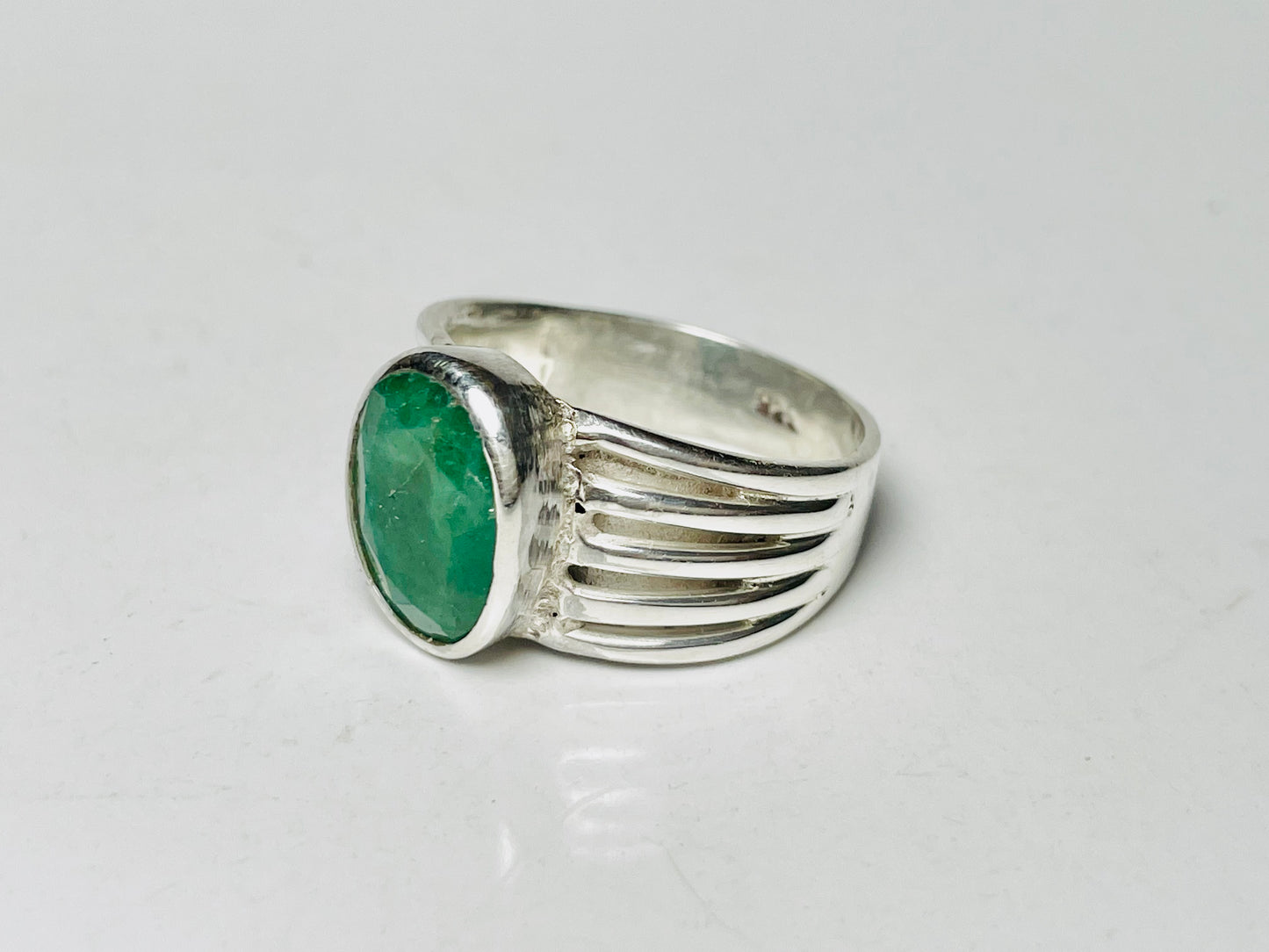 Emerald Ring, May Birthstone Ring, Solitaire Stone Ring, Sterling Silver Ring, Natural Gemstone Ring, 925 Silver Emerald Ring, Oval Emerald