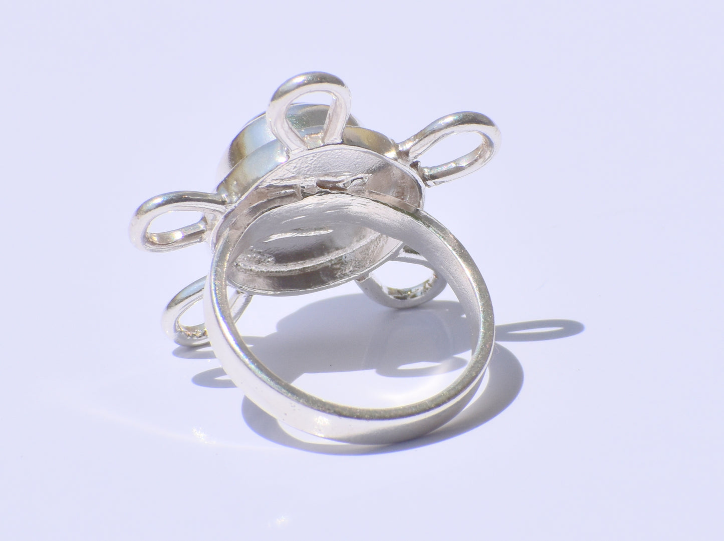 Labradorite Ring, Round Labradorite Ring, Flower Design Ring, Zodiac Ring, Healing Gemstone, Boho Ring, Anniversary Gift, 925 Silver Jewelry