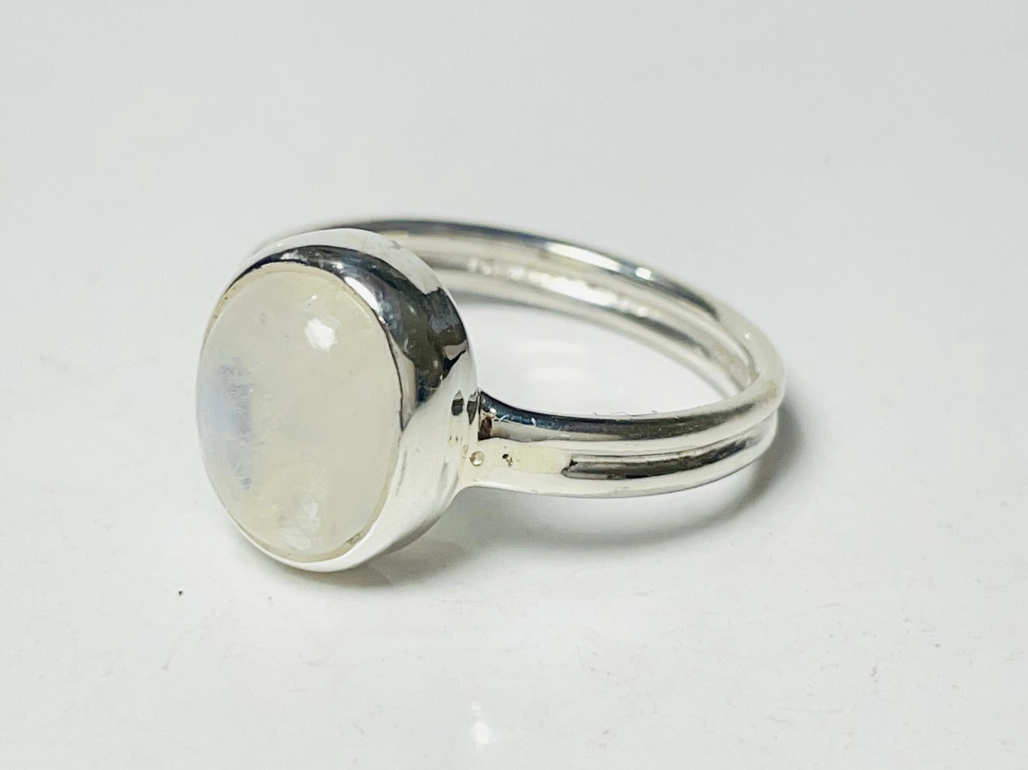 Moonstone Ring, 925 Silver Ring, Rainbow Moonstone Ring, June Birthstone, Blue Flame Moonstone Ring, Oval Moonstone Ring, Statement Jewelry