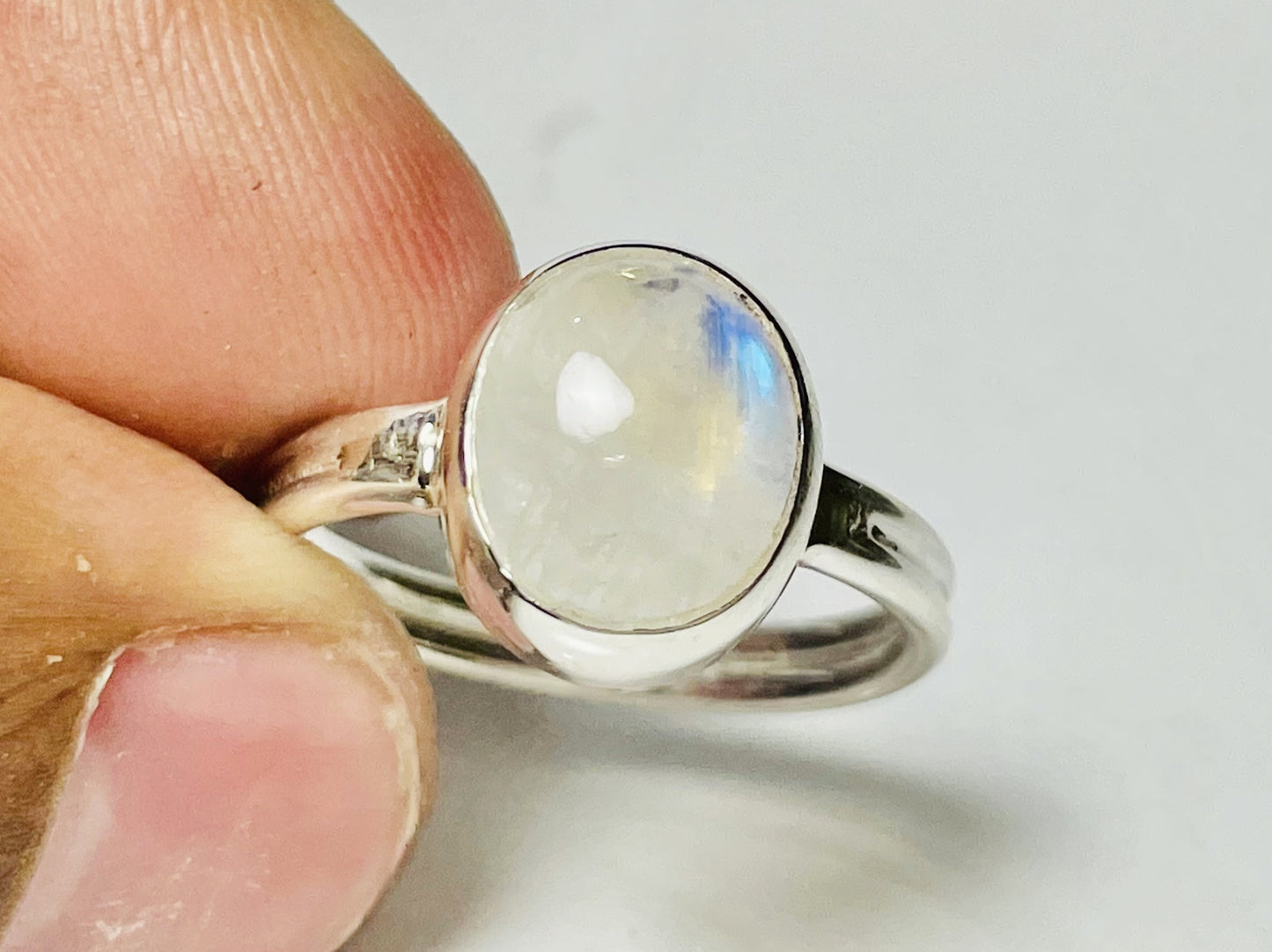 Moonstone Ring, 925 Silver Ring, Rainbow Moonstone Ring, June Birthstone, Blue Flame Moonstone Ring, Oval Moonstone Ring, Statement Jewelry