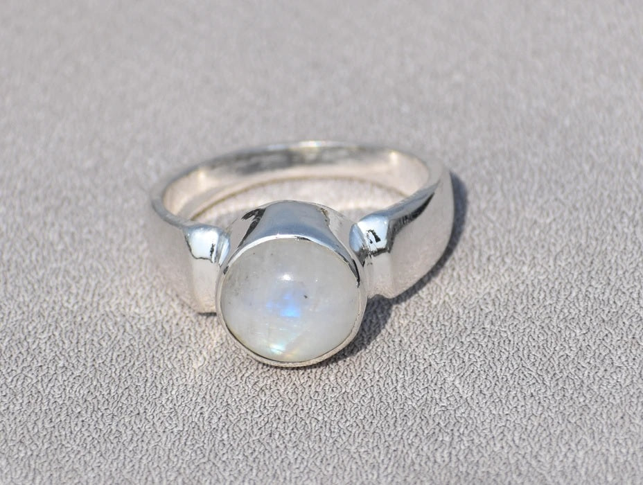 Natural Rainbow Moonstone Ring, June Birthstone, 925 Sterling Silver Ring, Natural Stone Ring, Promise Ring, Etsy Ring, Moonstone Jewelry