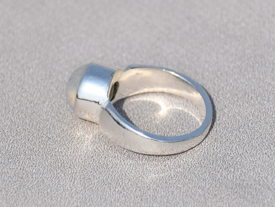 Natural Rainbow Moonstone Ring, June Birthstone, 925 Sterling Silver Ring, Natural Stone Ring, Promise Ring, Etsy Ring, Moonstone Jewelry