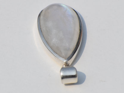 Natural Moonstone Pendant, Pear Shape Moonstone, Blue-Flash Moonstone, Healing Crystal, Bohemian Jewelry, Wedding Jewelry, Pendant For Her