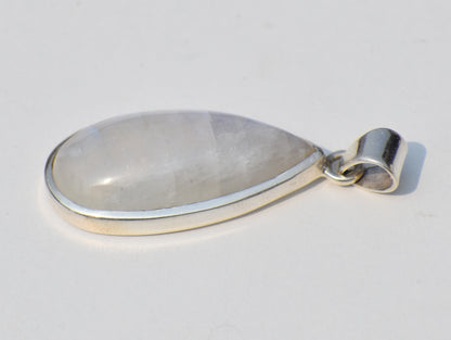 Natural Moonstone Pendant, Pear Shape Moonstone, Blue-Flash Moonstone, Healing Crystal, Bohemian Jewelry, Wedding Jewelry, Pendant For Her