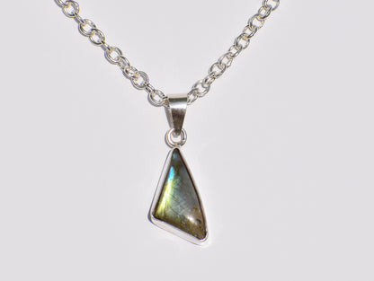 Labradorite Pendant, 925 Silver Pendant, Handmade Pendant, Women Accessory, Silver Pendant, Blue Fire Labradorite, Gift For Her, New Pendant