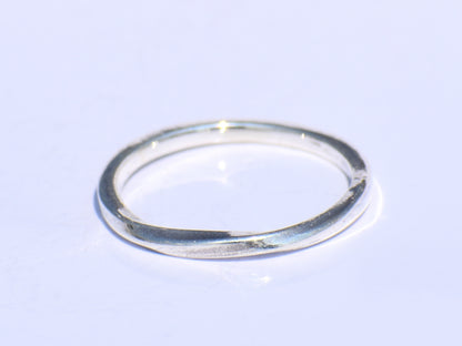 Mobius Ring, Twist Thin Band Ring, Promise Ring, Silver Jewelry, Handmade Jewelry, Dainty Ring, Knuckle Ring, Ring For Her, Christmas Gift
