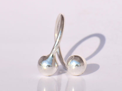 Silver Ball Ring, Double Ball Ring, Twist Ring, Sterling Silver Ring, Handmade balls, Promise Ring, Dainty Ring, Woman Ring, Christmas Gift