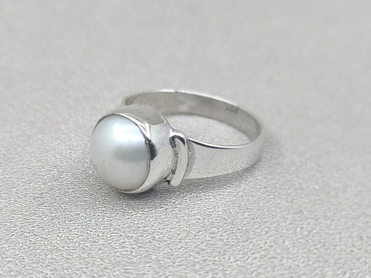 Pearl Ring, Sterling Silver Ring, Simple Ring For Women, Statement Ring, Promise Ring, Class Ring, Handmade Ring, White Stone Ring, Gift