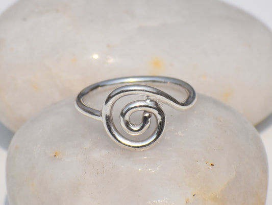 Spiral Ring, Silver Ring, Swirl Ring, Unisex Ring, Meditation Ring, Promise Ring, Bohemian Jewelry, Chunky Ring, Coil Ring, Everyday Jewelry