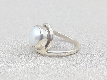 Pearl Ring, Gemstone Ring, June Birthstone, Handmade Ring, Sterling Silver Ring, Promise Ring, Statament Ring, Anniversary Gift, Women Gift