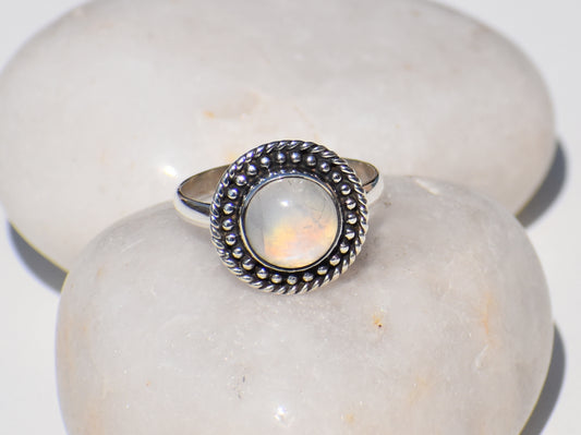 Rainbow Moonstone, Moonstone Ring, Sterling Silver Ring, Round Gemstone, Handmade Ring, Statement Ring, Vintage Ring, Everyday Ring, Gift