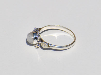 Moonstone Ring, 925 Silver Ring, Handmade Ring, Birthstone Ring, Gemstone Ring, Solitaire Ring, Women Jewelry, Valentine Gift, Gift For her