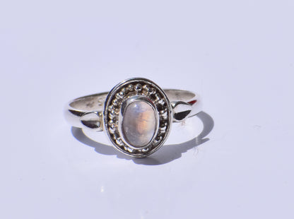 Natural Moonstone, Moon Ring, Sterling Silver Ring, Rainbow Moonstone, Oval Gemstone, Statement Ring, Wedding Ring, Promise Ring, Gift Her