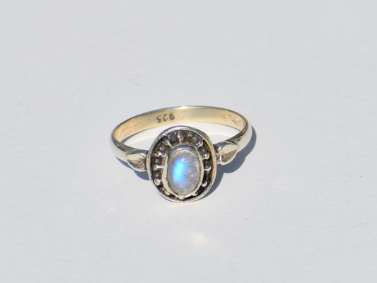 Natural Moonstone, Moon Ring, Sterling Silver Ring, Rainbow Moonstone, Oval Gemstone, Statement Ring, Wedding Ring, Promise Ring, Gift Her