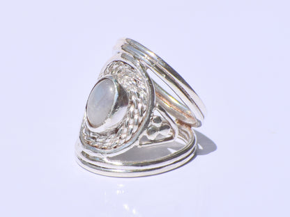 Moonstone Ring, Sterling Silver Ring, Precious Ring, Statement Ring, Handmade Ring, Wedding Ring, Bohemian Ring, Gemstone Ring, Gift For Her