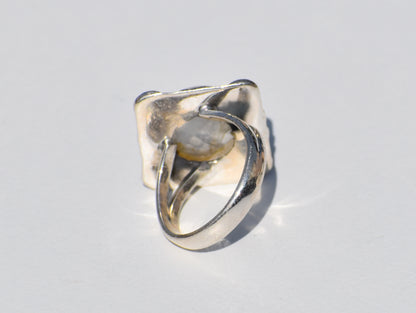 Rainbow Moonstone Ring, Birthstone Ring, Round Gemstone, Statement Ring, Women's Jewelry, Boho Ring, Vintage Ring, Gift For Her, Silver Ring