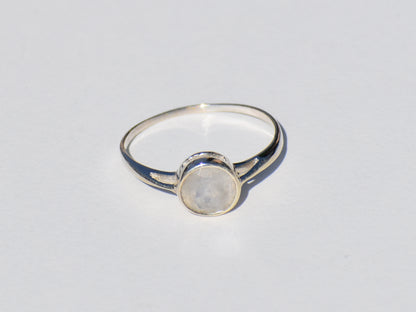 Moonstone Ring, Sterling Silver Ring, Round Gemstone, Birthstone Ring, Statement Ring, Promise Ring, Charm Ring, Bohemian Ring, Gift For Her