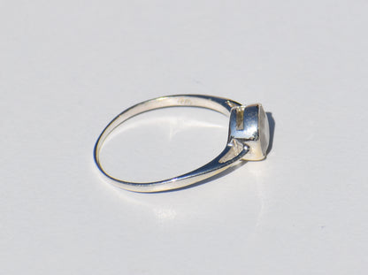 Moonstone Ring, Sterling Silver Ring, Round Gemstone, Birthstone Ring, Statement Ring, Promise Ring, Charm Ring, Bohemian Ring, Gift For Her