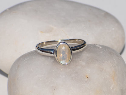 Moonstone Ring, Sterling Silver Ring, Oval Gemstone, Charm Ring, Solitaire Ring, Statement Ring, Precious Ring, Wedding Ring, Ring For Women