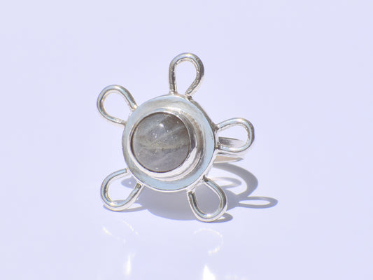 Labradorite Ring, Round Labradorite Ring, Flower Design Ring, Zodiac Ring, Healing Gemstone, Boho Ring, Anniversary Gift, 925 Silver Jewelry