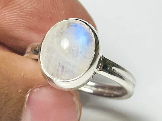 Moonstone Ring, 925 Silver Ring, Rainbow Moonstone Ring, June Birthstone, Blue Flame Moonstone Ring, Oval Moonstone Ring, Statement Jewelry