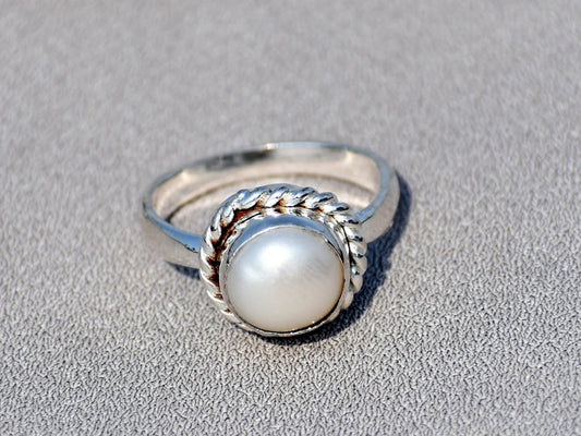 Natural Pearl Ring, Freshwater Pearl, Baroque Pearl Ring, Beach Ring, Sterling Silver Ring, Statement Ring, Personalized Gifts, Ring For Her