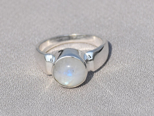 Natural Rainbow Moonstone Ring, June Birthstone, 925 Sterling Silver Ring, Natural Stone Ring, Promise Ring, Etsy Ring, Moonstone Jewelry