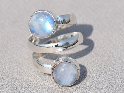 Moonstone Ring, Spiral Ring, Adjustable Ring, Sterling Silver Ring, Handmade Ring, Coil Ring, Natural Moonstone, Round Moonstone, Gift Ring